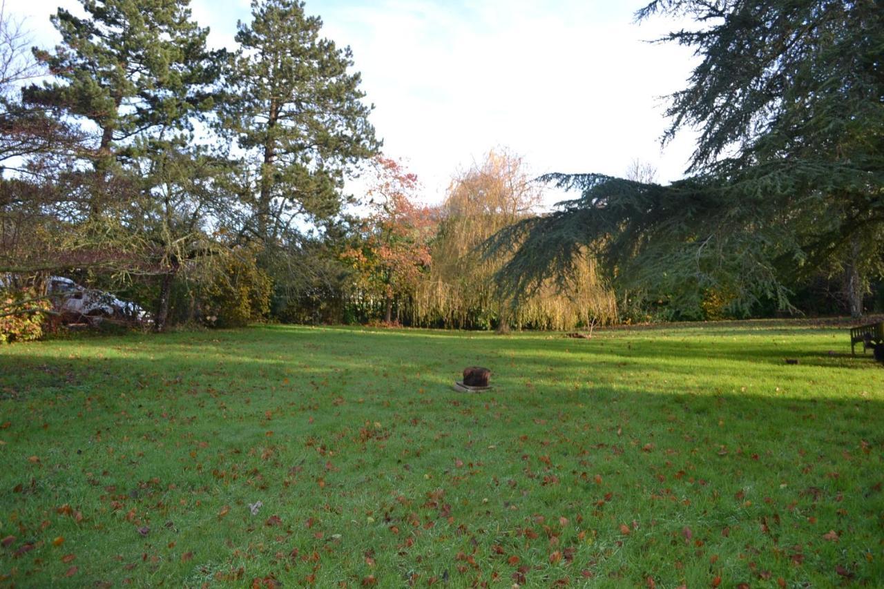 Hotel Manoir De Graincourt Derchigny Exterior foto